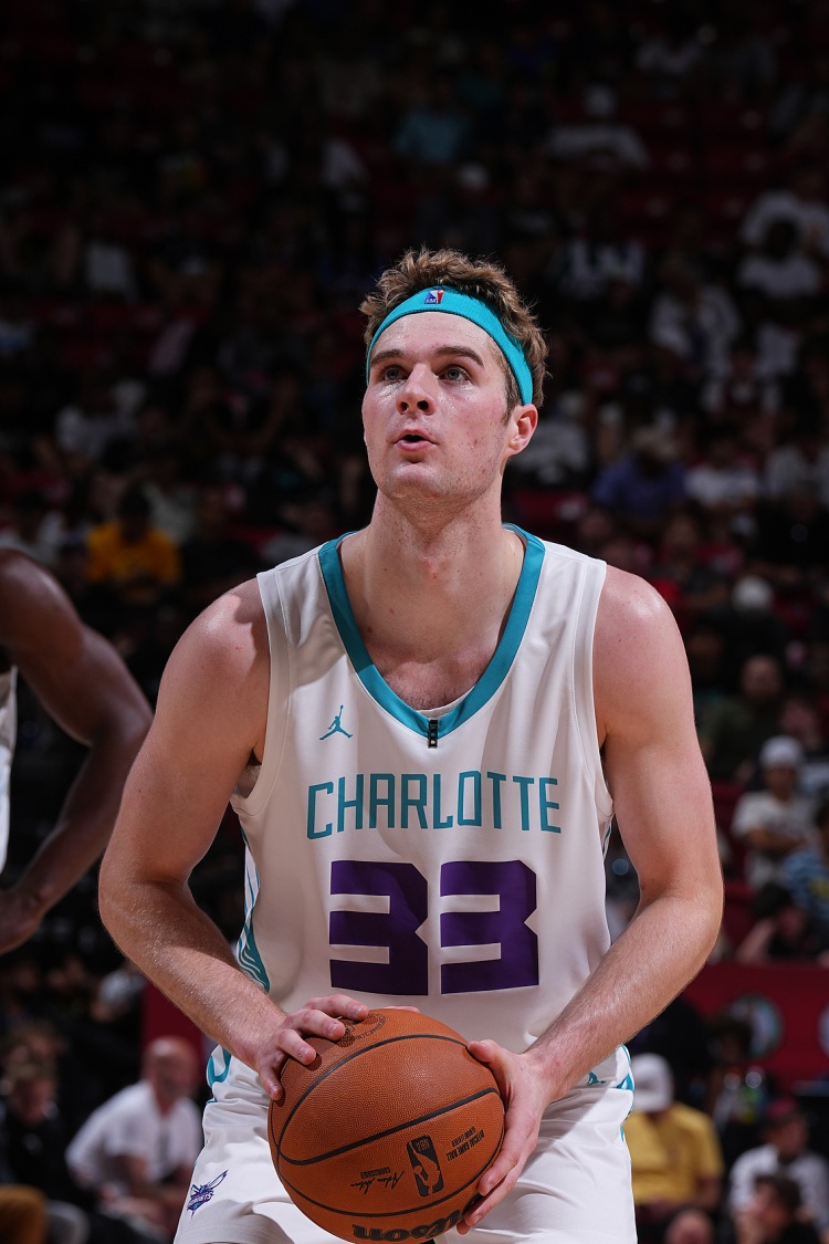 身手全能！29号秀麦克尼利16中7贡献22分12板6助 三分6中3