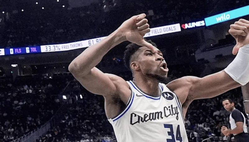 水果机电脑版-字母哥谈主场球迷嘘声：被嘘我就会回应，我觉得这并不公平